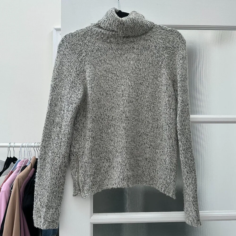 Women's Vero Moda Turtleneck knit sweater - Picture 2 of 7